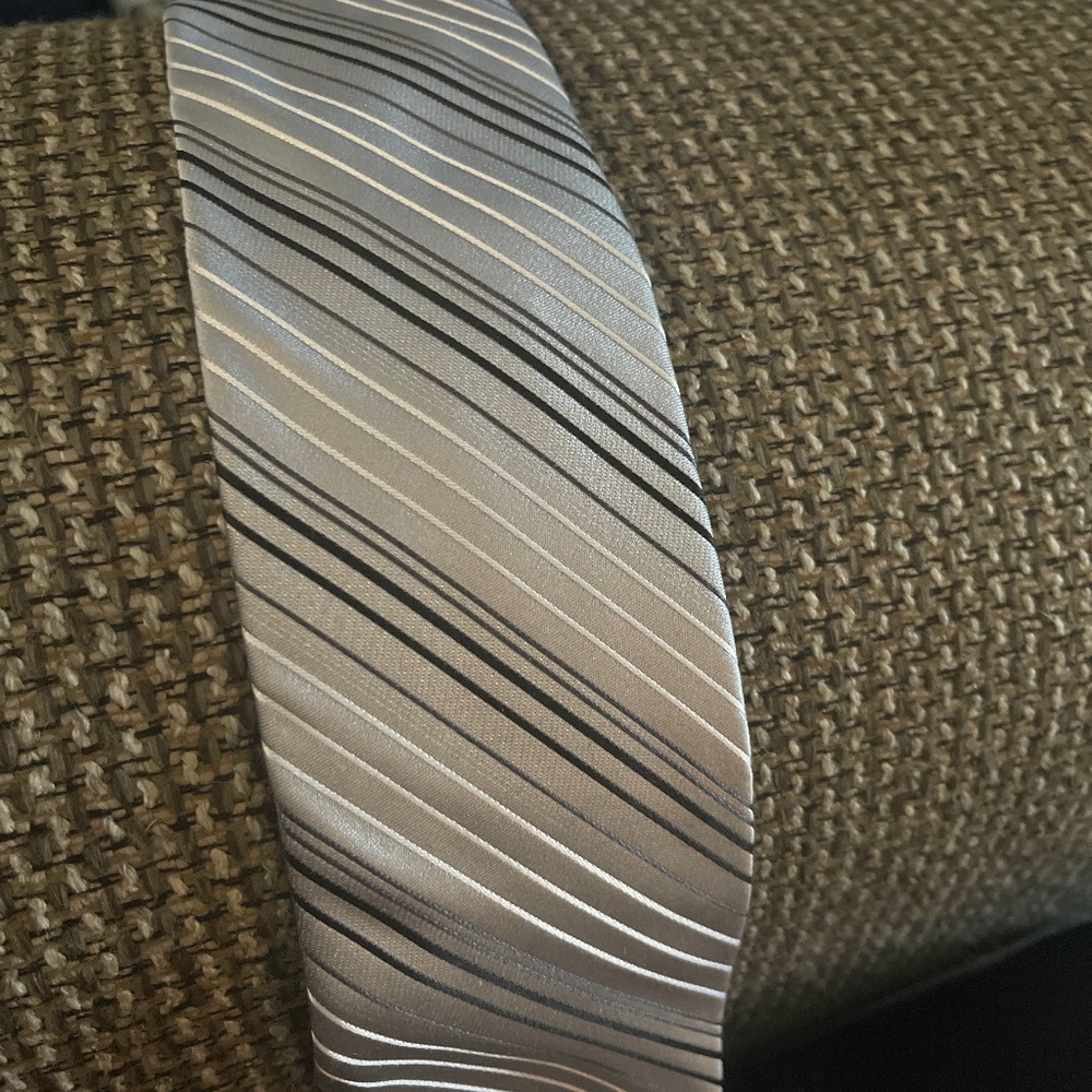 Stafford tie